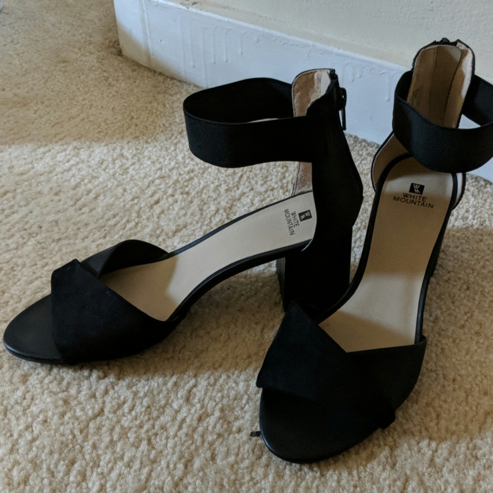 Accessories - Picture 2 of 3